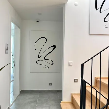 Voger Koeyici Hotel *