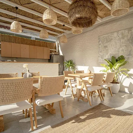 Hotel Voger Koeyici