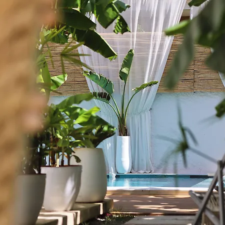 Hotel Voger Koeyici