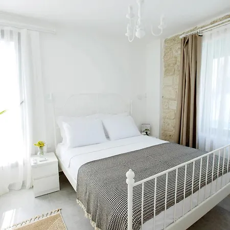 Otel Voger Köyiçi *