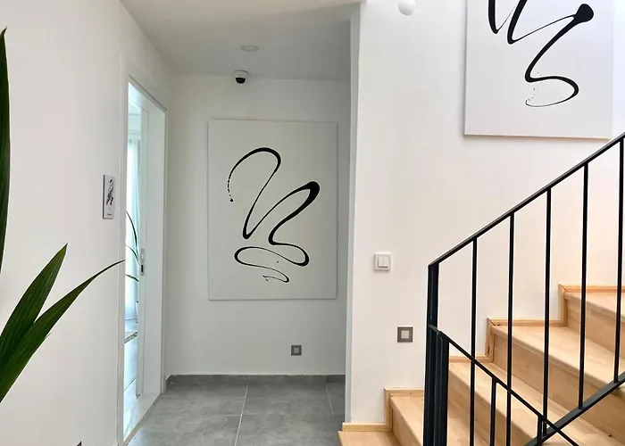 Voger Koeyici Отель *